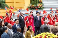 Chủ tịch nước Lương Cường chủ trì Lễ đón cấp Nhà nước Tổng thống Nam Phi