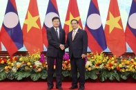 Việt Nam luôn coi trọng và ưu tiên cao nhất cho quan hệ đặc biệt với Lào