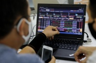 Hoàn thiện khung giám sát thị trường chứng khoán trong giai đoạn mới