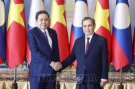 Chủ tịch Quốc hội Trần Thanh Mẫn gặp Chủ tịch Quốc hội Lào