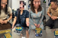 Phát hiện 4 hành khách giấu 12,3 kg "vàng lậu" tại sân bay Nội Bài