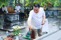 Bộ Tài chính tri ân các liệt sĩ ngành Tài chính tại Tuyên Quang