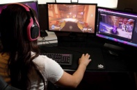 Chơi game kiếm hàng trăm triệu đồng/tháng