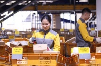 Doanh thu bưu chính cán mốc 70.000 tỷ đồng