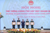Viettel nhận Huân chương Bảo vệ Tổ quốc hạng Nhất 