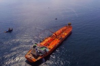 Cho phép PVN được mua bán, xuất nhập khẩu dầu thô, nguyên liệu sản xuất xăng dầu