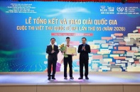 Vượt qua 1,3 triệu bài thi, bức thư kể câu chuyện 2 robot đạt giải Nhất