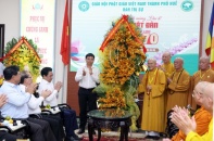 Phó Thủ tướng Nguyễn Văn Thắng chúc mừng Đại lễ Phật đản tại Huế