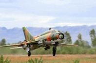 Bình Thuận: Hai tiêm kích Su-22 rơi, phi công nhảy dù mất tích
