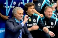 Chelsea nâng cao cúp Vô địch Ngoại hạng Anh 2014 - 2015