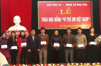 Báo Đầu tư trao 150 suất học bổng Vì trẻ em Việt Nam tại Hà Tĩnh