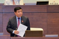Bộ trưởng Nguyễn Chí Dũng trả lời chất vấn đại biểu nhiều vấn đề nóng lĩnh vực đầu tư