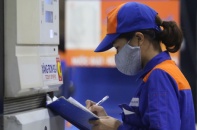Giá xăng hôm nay giảm mạnh 862 đồng/lít