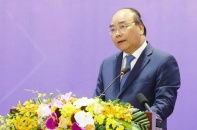 Thủ tướng Nguyễn Xuân Phúc: Bẫy thu nhập trung bình đe dọa trực tiếp sự phát triển của Việt  Nam