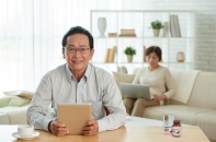 Nguy cơ đột quỵ ở người sau 50 tuổi do mỡ máu tăng cao 