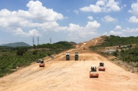 Xây dựng 5.000 km đường cao tốc - cuộc cách mạng về hạ tầng giao thông: (Kỳ III) Điểm tới hạn của mô hình cũ