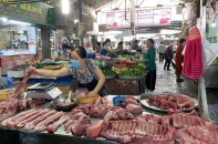 Lượng hàng hoá về hai chợ đầu mối ở TP.HCM giảm gần 11%