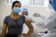 Hình ảnh Hà Nội triển khai tiêm vắc-xin diện rộng cho người dân