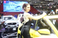 Ngắm dàn người đẹp " nóng bỏng" tại Vietnam Motor Show 2022