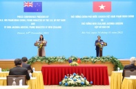 Hai Thủ tướng Việt Nam và New Zealand gặp gỡ báo chí, nhấn mạnh cơ hội mới cho nhiều nông sản Việt Nam
