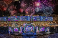 Thái Lan chào đón năm 2025 tại CentralwOrld bằng một màn trình diễn pháo hoa rực rỡ