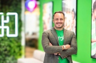 Grab tiếp tục giữ ngôi vương trên thị trường gọi xe và giao đồ ăn
