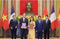 Hình thành những trụ cột hợp tác mới Việt - Pháp