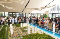 Gần 1.000 khách hàng tham dự sự kiện ra mắt căn hộ thương hiệu đầu tiên của Blanca City tại Vũng Tàu Gần 1.000 khách hàng tham dự sự kiện ra mắt căn hộ thương hiệu đầu tiên của Blanca City tại Vũng Tàu