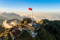 [Ảnh] Các điểm đến từ Bắc vào Nam rực rỡ cờ hoa chào mừng Đại hội Đảng