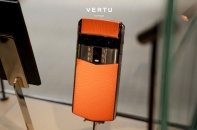 “Kiệt tác” cầm tay giá trăm triệu được doanh nhân Việt săn đón