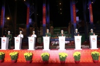 TP.HCM nhộn nhịp xuất khẩu hàng hóa đêm Giao thừa tại cảng Cát Lái