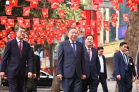 Hôm nay, cử tri cả nước bỏ phiếu chọn người lo việc nước