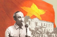 Ánh sáng Hồ Chí Minh soi đường cho chúng ta đi