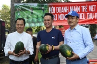 Hội Doanh nhân trẻ Việt Nam và Cán bộ Nhân viên Tập đoàn TTC hỗ trợ tiêu thụ 40 tấn nông sản