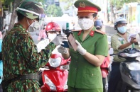 TP.HCM hỗ trợ người dân khai báo “di chuyển nội địa” nhanh chóng 