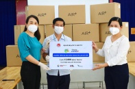 Bộ Kế hoạch và Đầu tư tặng gần 60.000 khẩu trang cho các bệnh viện ở TP.HCM và Bình Dương