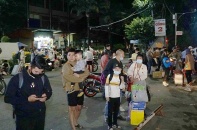 Người dân tấp nập quay lại  TP.HCM sau kỳ nghỉ Tết