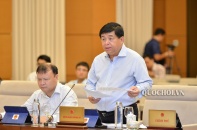 Không điều chỉnh hộ kinh doanh trong Luật Doanh nghiệp