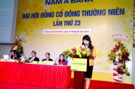 Cổ đông bức xúc với cổ tức ngân hàng