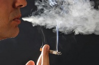Thuốc lá, hung thủ gây vô sinh ở nam giới