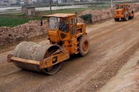 Nỗi lo hàng chục ngàn tỷ đồng vốn tín dụng dồn ra mặt đường