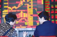 “Đại hồng thủy” trên TTCK Trung Quốc: Tác động tức thời tới Việt Nam chưa lớn