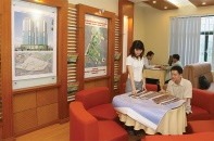 Thị trường bất động sản: Chủ đầu tư “đau đầu” vì sàn môi giới