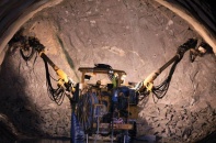 Sông Đà 10 đi lên từ công trình thủy điện