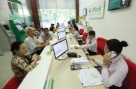 Vì sao có 93 triệu dân, tín dụng tiêu dùng của Việt Nam vẫn thấp?