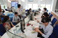 Canh cánh nỗi lo lãi suất tăng theo tín dụng