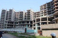 Hàng trăm dự án bất động sản TP.HCM “chết lâm sàng” 