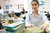 Bơm thêm tiền để hạ nhiệt lãi suất