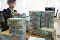 Ngân hàng bất ngờ giảm lãi suất huy động: Vốn ngắn hạn đang thừa