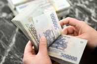 Lãi suất nóng vì ngân hàng “hăng” với tăng tín dụng